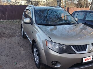 2007 Mitsubishi Outlander II, бежевый, 880000 рублей, вид 2