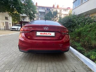 2017 Hyundai Solaris II, красный, 1200000 рублей, вид 3
