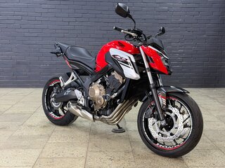 2017 Honda CB 650F, красный, 765000 рублей, вид 2