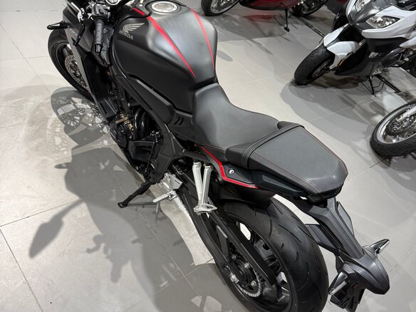 2019 Honda CBR 650R, чёрный, 785000 рублей - вид 13