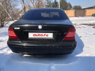2004 Mercedes-Benz S-Класс 430 IV (W220) Рестайлинг, чёрный, 650000 рублей, вид 3