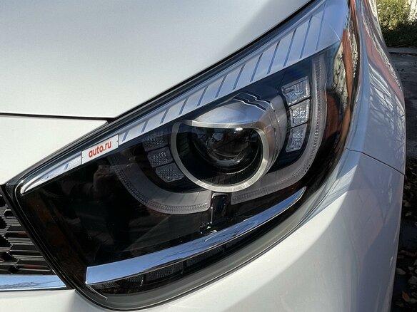 2017 Kia Picanto X-Line III, белый - вид 12