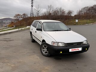 2001 Toyota Caldina II Рестайлинг, белый, 270000 рублей, вид 3