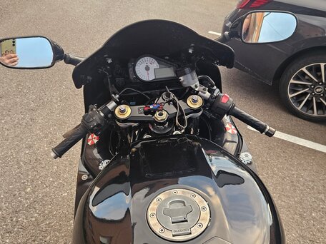 2000 Suzuki GSR 600, чёрный, 385000 рублей, вид 3