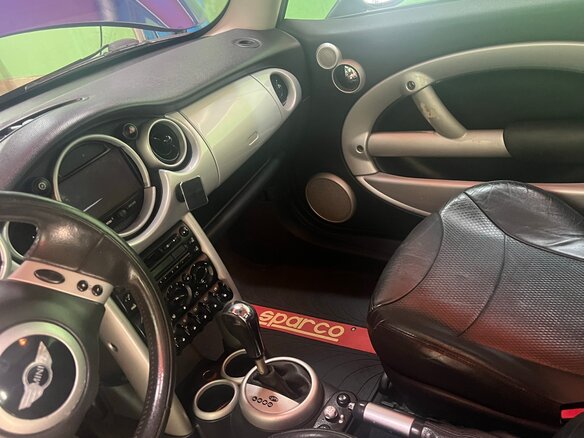 2002 Mini Hatch Cooper I (R50), синий, 470000 рублей - вид 4