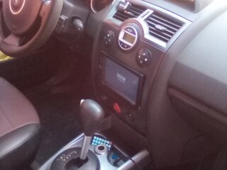 2007 Renault Megane II Рестайлинг, красный, 395000 рублей, вид 3