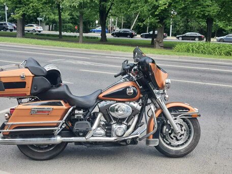 2008 Harley-Davidson Electra Glide, оранжевый, 830000 рублей, вид 1