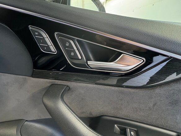 2016 Audi Q7 II (4M), чёрный, 3650000 рублей - вид 13