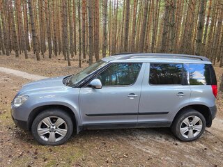 2012 Skoda Yeti I, серый, 820000 рублей, вид 3
