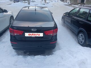 2016 Kia Rio III Рестайлинг, чёрный, 700000 рублей, вид 4