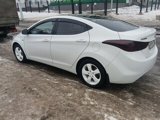 2013 Hyundai Elantra V (MD), белый, 980000 рублей, вид 5