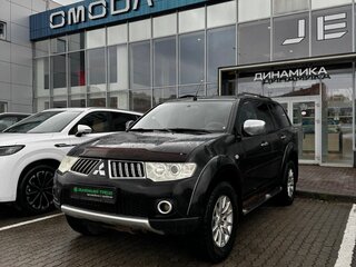 Mitsubishi Pajero Sport II
