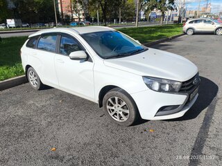 2021 Lada (ВАЗ) Vesta SW I, белый, 1100000 рублей, вид 2