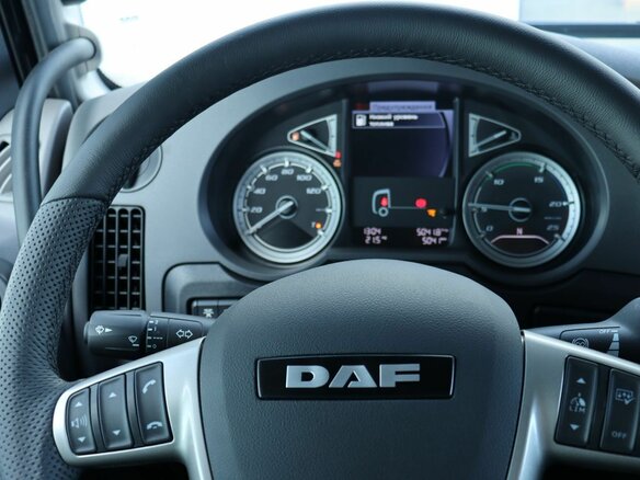 2023 DAF XF, чёрный, 18340000 рублей - вид 5
