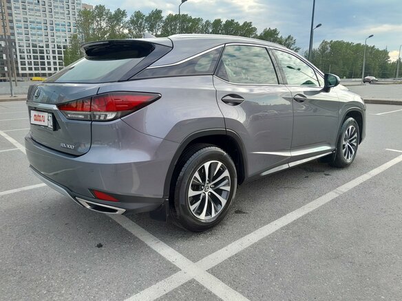 2020 Lexus RX 300 IV Рестайлинг, серый, 4950000 рублей - вид 5