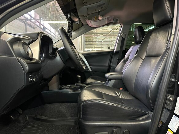 2016 Toyota RAV4 IV (XA40) Рестайлинг, чёрный - вид 12