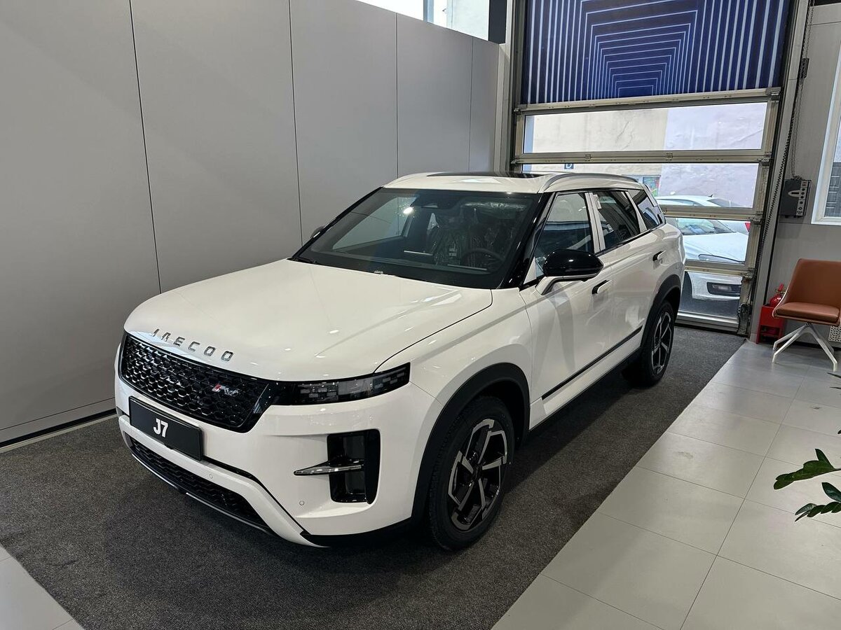 Открыть фотографии: Jaecoo J7 I Рестайлинг