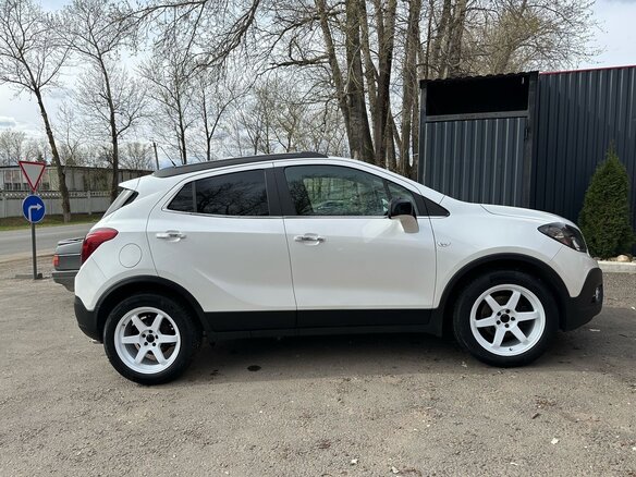 2013 Opel Mokka I, белый, 1300000 рублей - вид 1