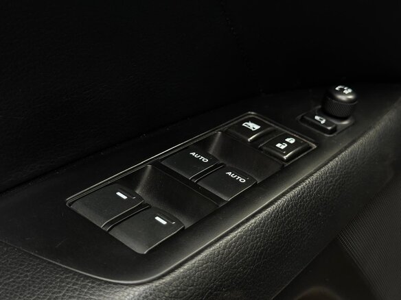 2010 Suzuki Kizashi, серебристый - вид 14