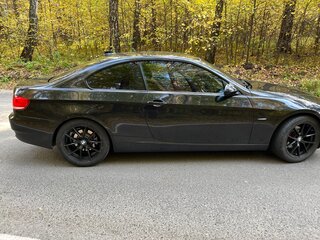 2008 BMW 3 серии 325xi V (E90/E91/E92/E93), чёрный, 1000000 рублей, вид 4