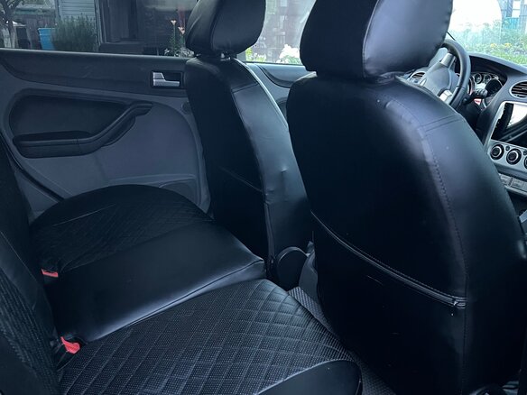 2009 Ford Focus II Рестайлинг, чёрный, 430000 рублей - вид 6