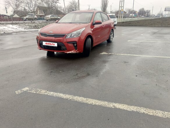 2017 Kia Rio IV, красный, 1250000 рублей