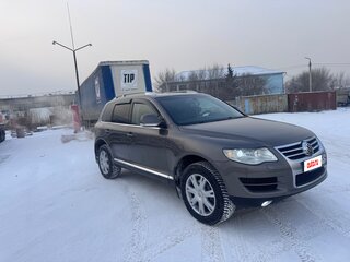 2008 Volkswagen Touareg I Рестайлинг, серый, 1850000 рублей, вид 4