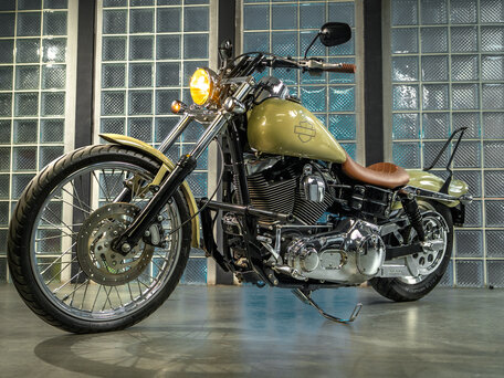 2004 Harley-Davidson Dyna Glide Custom, бежевый, 700000 рублей, вид 3