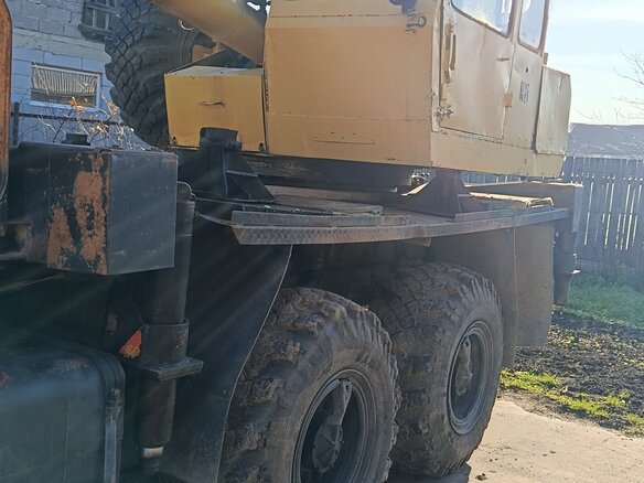 2004 Ивановец КС-35714, бежевый, 2090000 рублей - вид 5