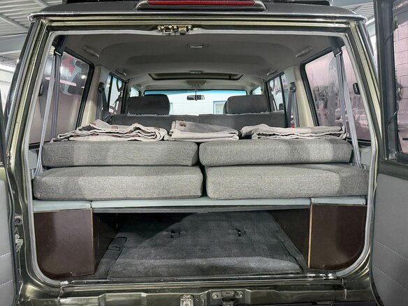 1993 Toyota Land Cruiser 70 Series, коричневый, 7499000 рублей - вид 10