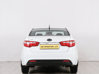 2012 Kia Rio 5-speed III, белый, 799000 рублей, вид 5