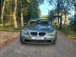 2005 BMW 5 серии 530i V (E60/E61), зелёный, 1100000 рублей, вид 2