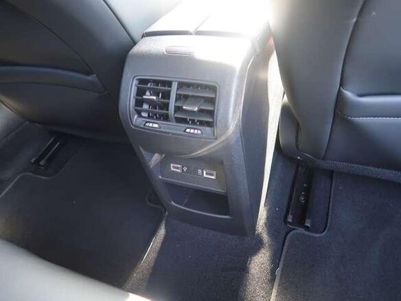 2021 Peugeot 308 III, белый, 1770000 рублей - вид 17