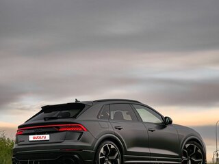 2021 Audi RS Q8 I, серый, 9500000 рублей, вид 2