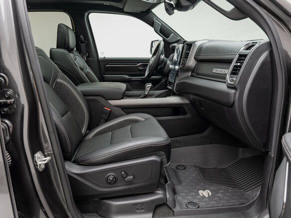 2024 Ram 1500 Crew Cab eTorque V, серый, 10990000 рублей - вид 29