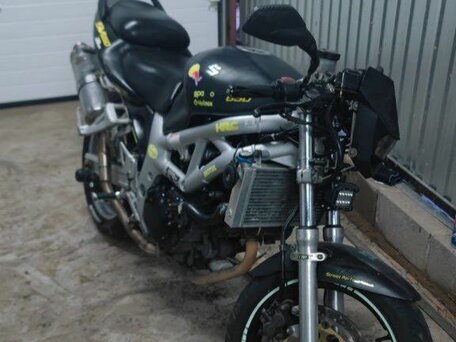 1998 Suzuki SV 650, чёрный, 170000 рублей, вид 2