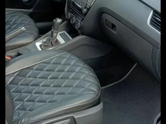 2016 Skoda Octavia III (A7), коричневый, 1280000 рублей - вид 6