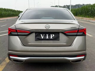 2023 Nissan Altima VI (L34) Рестайлинг, золотистый, 2180000 рублей, вид 3
