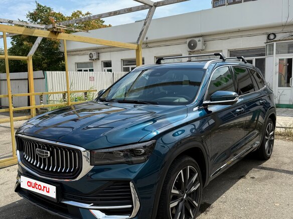 2023 Geely Monjaro I, зелёный