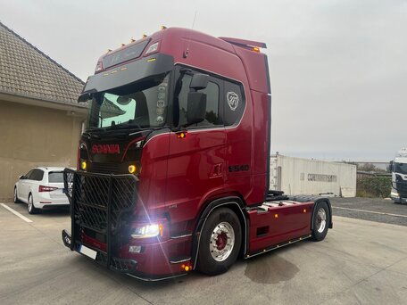 2022 Scania S-Series, пурпурный, 14500000 рублей, вид 2
