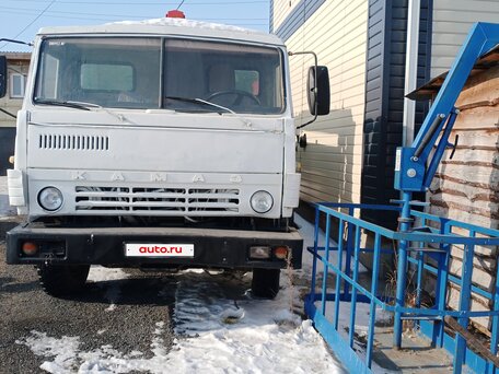1990 КамАЗ 55102, белый, 1455000 рублей, вид 4