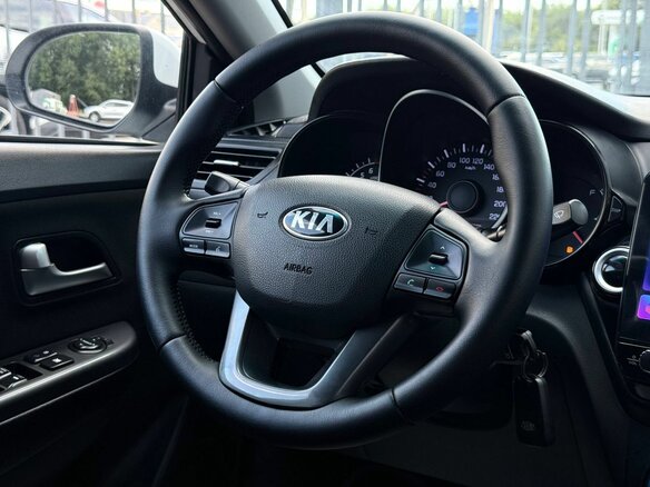 2014 Kia Rio 5-speed III, белый - вид 16