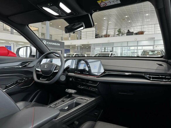 2025 Changan CS35 Max, белый - вид 3