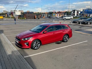 2020 Kia Ceed III, красный, 1720000 рублей, вид 5