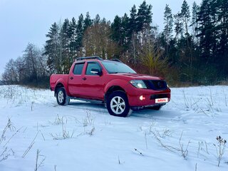 2011 Nissan Navara (Frontier) III (D40) Рестайлинг, красный, 1370000 рублей, вид 4