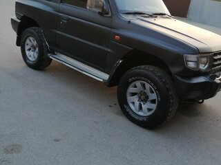 1998 Mitsubishi Pajero II Рестайлинг, чёрный, 638000 рублей, вид 4