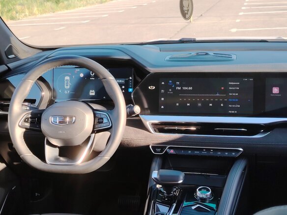 2024 Geely Monjaro I, белый, 3800000 рублей - вид 26