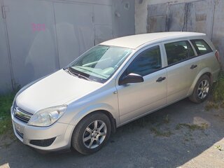 2007 Opel Astra H Рестайлинг, серебристый, 550000 рублей, вид 2
