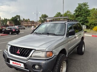 2000 Mitsubishi Montero Sport I, серебристый, 570000 рублей, вид 1