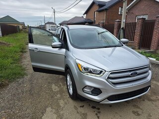 2019 Ford Escape III Рестайлинг, серый, 1700000 рублей, вид 5
